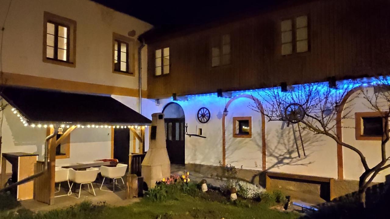 H@M Penzion Žlutice المظهر الخارجي الصورة